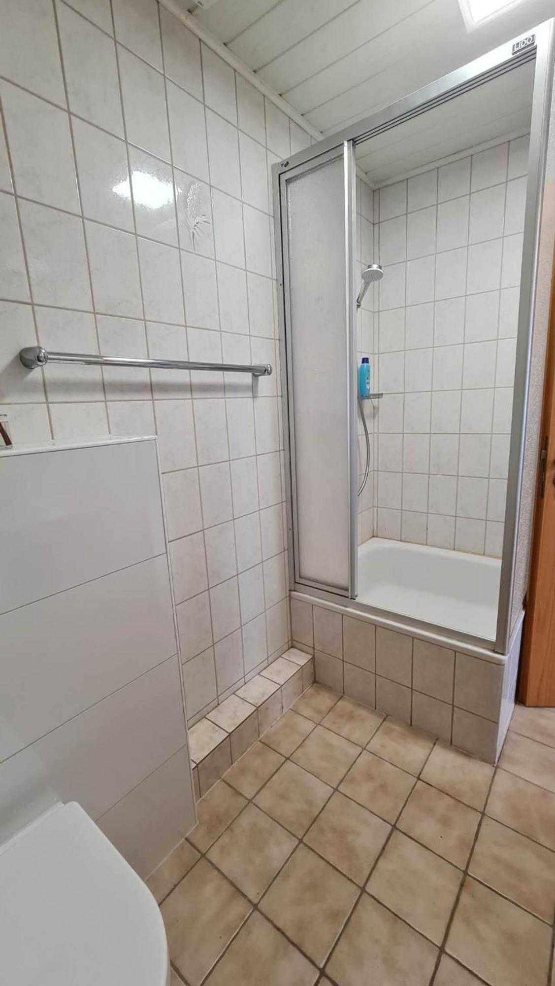 Hotel Zimmer Nr 7 Mit Privates Badezimmer In Juelich Exterior foto